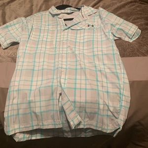 Under armor shirt